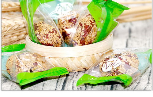 果仁枣 芝麻红枣夹核桃，休闲时光的健康伴侣